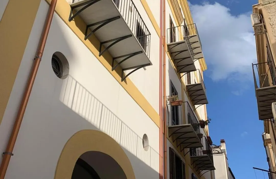 Calimero Luxury Suite-1